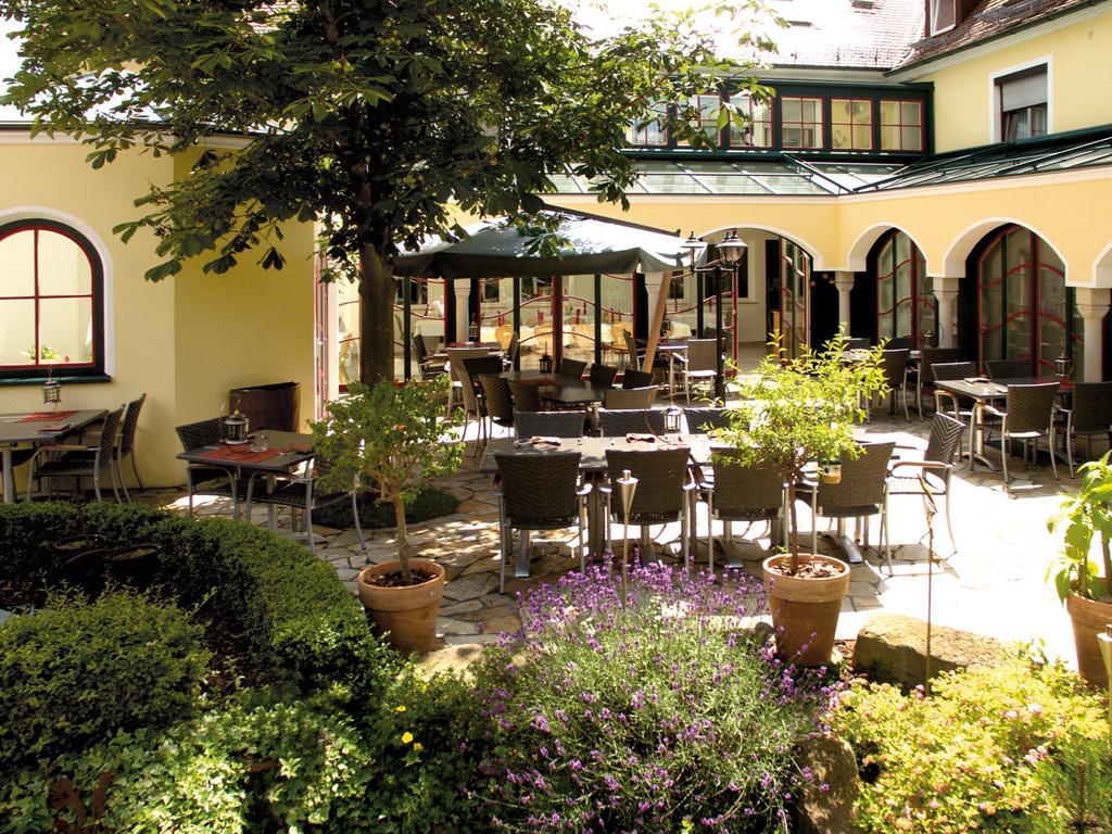 Landgasthof Scheubel Gremsdorf Eksteriør billede